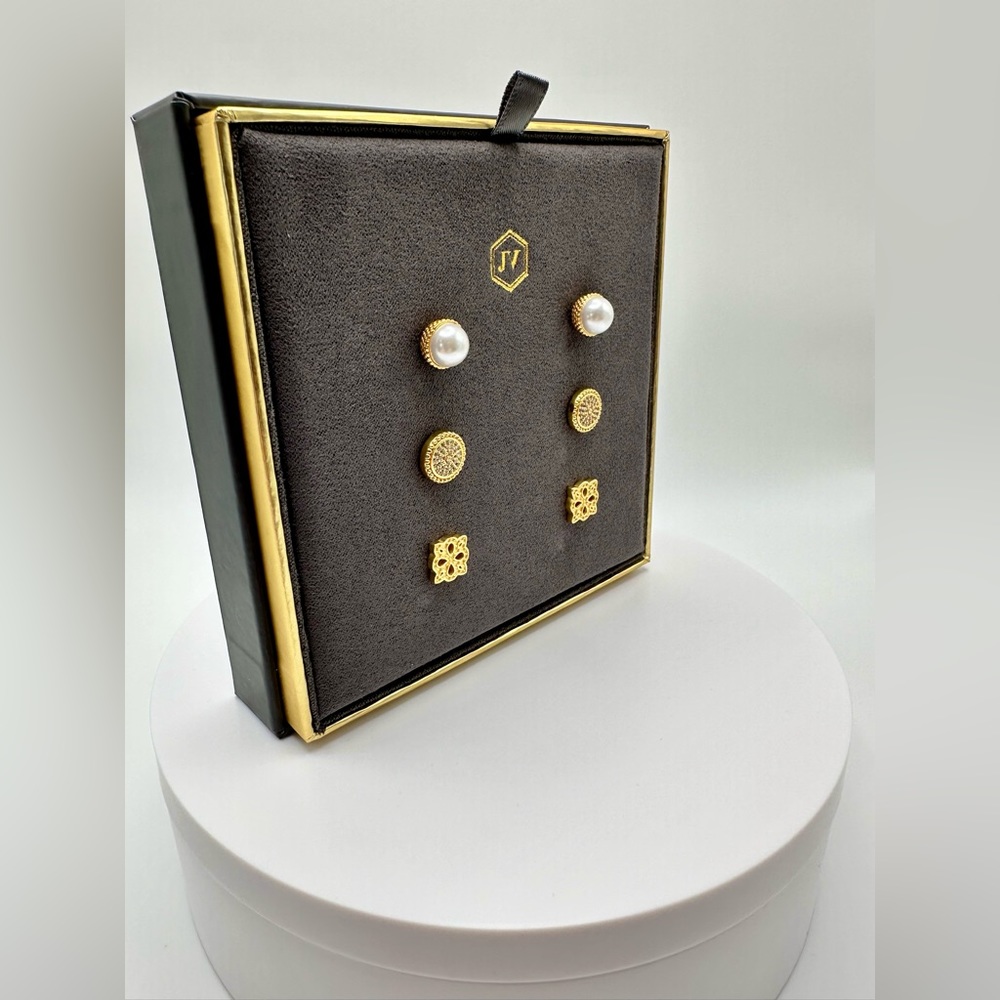 Authentic Luxury Minimalist Elegant Classic Julie Vos Three Stud Earrings Set - Picture 8 of 17